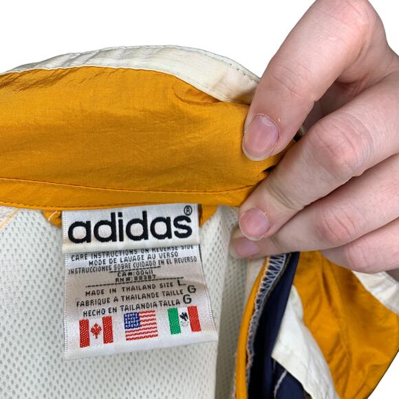 Vintage Adidas Sportswear Streetwear Windbreaker Active Retro Jacket Large - Picture 4 of 6